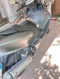 Scooter Majesty 125