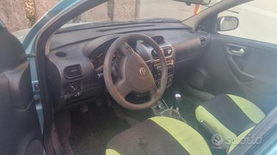 Opel corsa buona condizioni