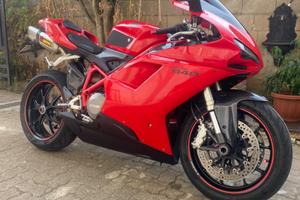 Ducati 848