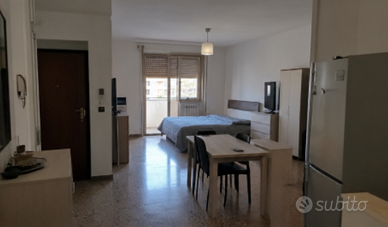 Ampio monolocale 40mq con balcone - Inzino