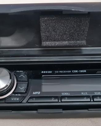 Autoradio Alpine CDE - 130R con frontalino estraib