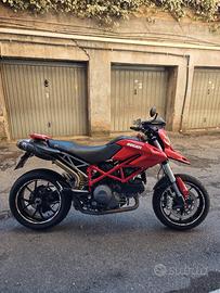 Ducati Hypermotard 796 - 2011