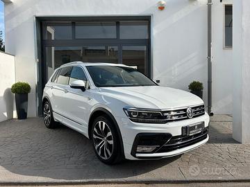 VW Tiguan 2.0 TDI 190Cv R-LINE TETTO/DSG-2017