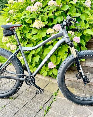 kHS 3000 fat bike mountain bike