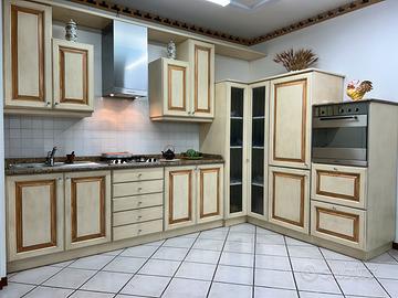 Cucina laccata