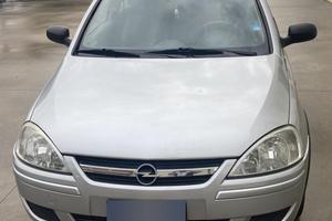 Opel corsa 2002