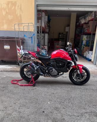 Ducati Monster 937 +