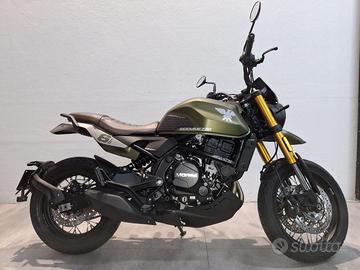 MOTO MORINI SEIEMMEZZO SCR 2025