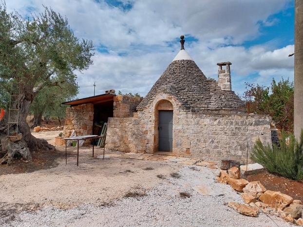 Trullo con terreno