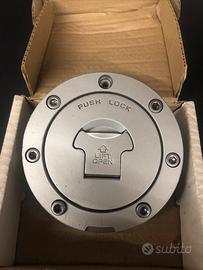 Honda CBR 600 RR 2008 tappo serbatoio senza chiavi