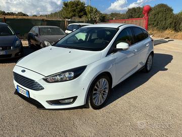 Ford Focus 1.5 TDCi 120 CV Start&Stop Powershift T