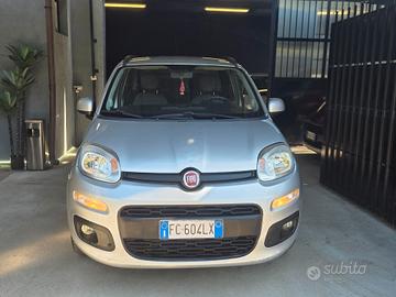 Fiat Panda interno blu