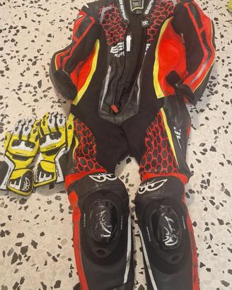 Tuta in pelle moto + guanti Berik