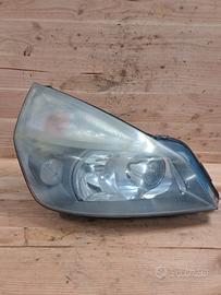 Fanale anteriore dx Renault Espace 4° 2.0 D 2009