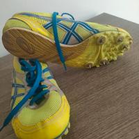 scarpe atletica donna con tacchetti