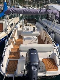 Barca a motore mano marine 18/50