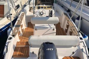 Barca a motore mano marine 18/50