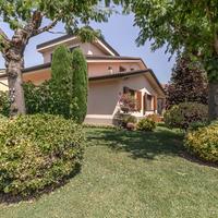 Villa a Terre del Reno