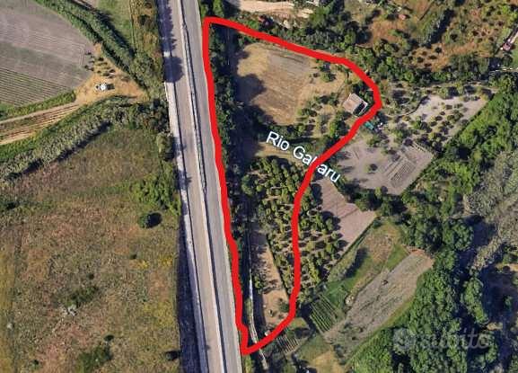 Terreno agricolo con rudere ricostruibile Localit - Vista 2