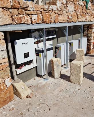 Inverter trifase hybrid 15KW e batterie SOLAX 24KW