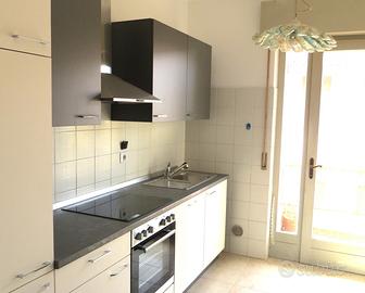 1726 Bicamere in via Caimo I° ingresso