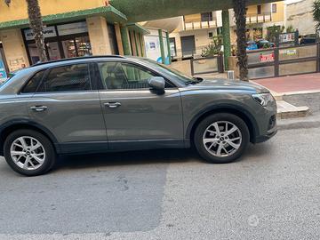 Audi q3 ibrida seminuova