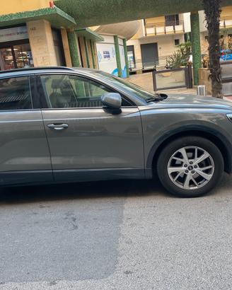 Audi q3 ibrida seminuova