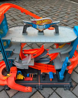 Hot wheels   garage ultimate