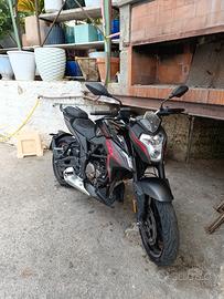 Moto Voge brivido 300R