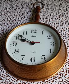 Orologio in rame da parete
