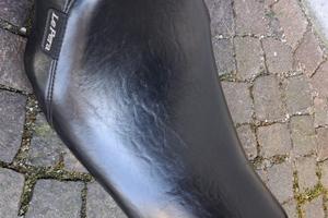 Sella Harley Davidson Le Pera in vera pelle 