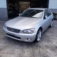Parabrezza per Lexus IS 200 anno 1999