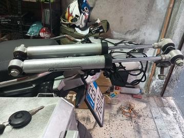 doppio ammortizzatore di sterzo 