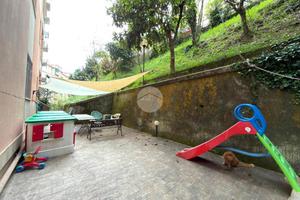 4 LOCALI A GENOVA