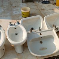 lavandini e bidet in ceramica 