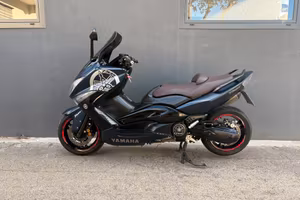 Yamaha T Max