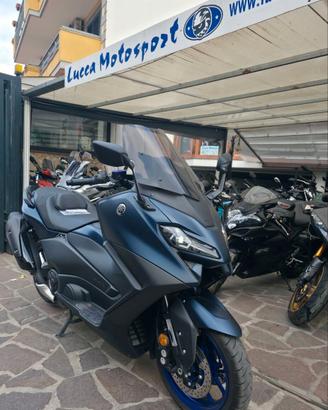 Yamaha T Max 560 TUO A 140€ AL MESE PER 3 ANNI POI