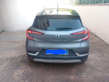 renault captur plug in hybrid 