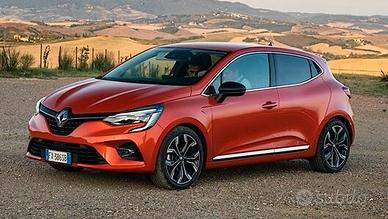 RENAULT CLIO 2021 PER RICAMBI