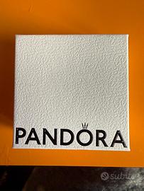 Ciondolo Pandora e Collana Brave