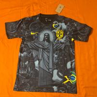 Maglia da calcio brasile con cristo redentore