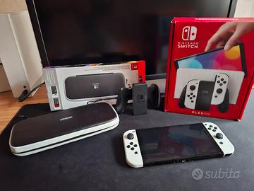 Nintendo Switch OLED + Giochi - Come nuova