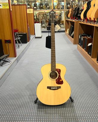 Guild Basso Acustico B240 usato