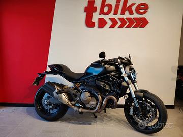 Ducati Monster 821 DARK 8.700KM