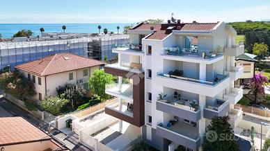 2 LOCALI A TORTORETO