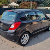 Opel Corsa Corsa 5p 1.4 Cosmo 2007