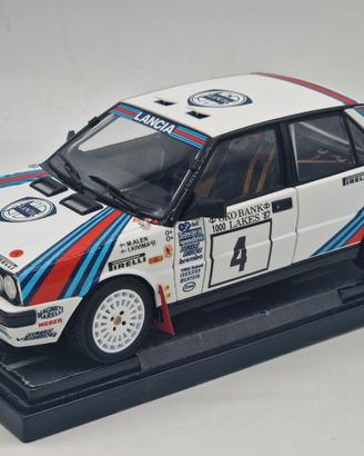 LANCIA Delta HF Integrale 4WD n° 4 - Kyosho - 1/18
