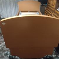 letto degenza elettrico con materasso usato poco