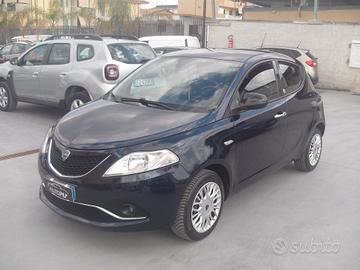 Lancia Ypsilon 1.2 69 CV GPL Ecochic Gold - 2016