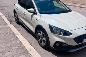 Ford Focus Active 1.5 EcoBlue 120 CV manuale 2019